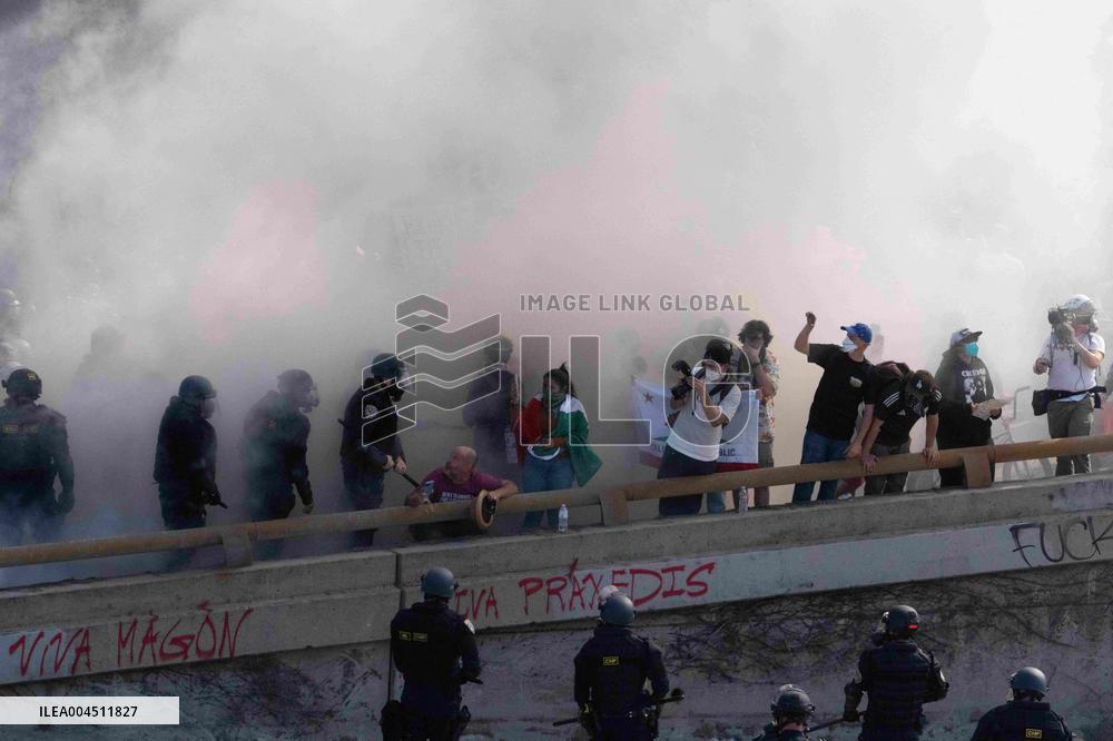 Los Angeles Demostrations on June 8 - LA