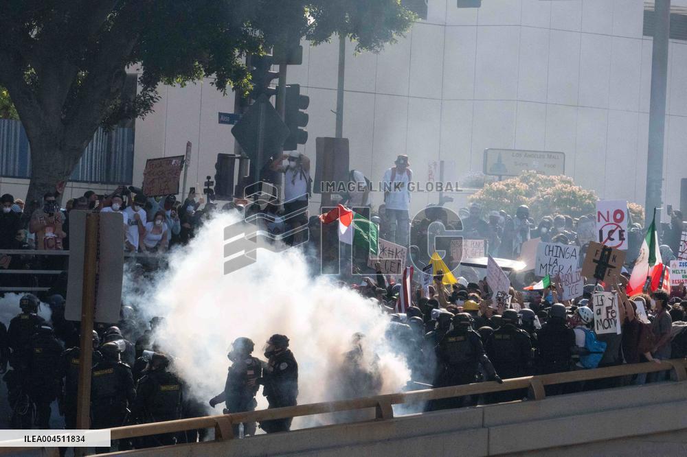 Los Angeles Demostrations on June 8 - LA