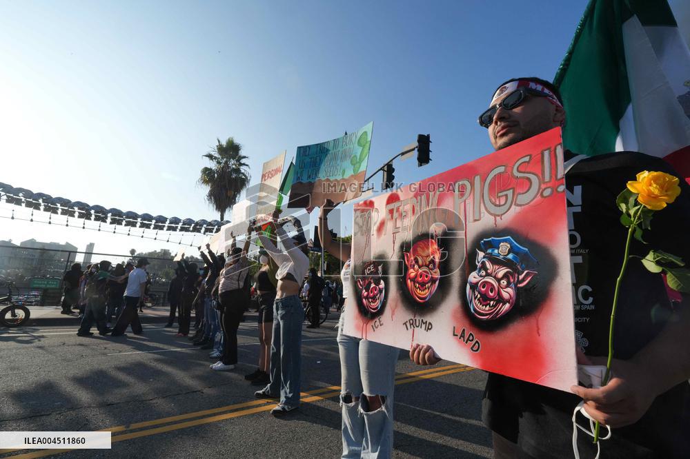 Los Angeles Demostrations on June 8 - LA