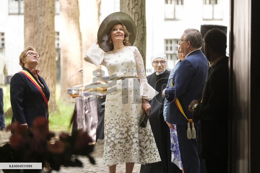 Queen Mathilde Visits the Ten Wijngaerde Princely Beguinage - Bruges