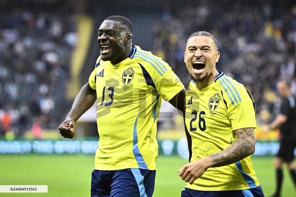 SOCCER FRIENDLY SWEDEN-ALGERIA