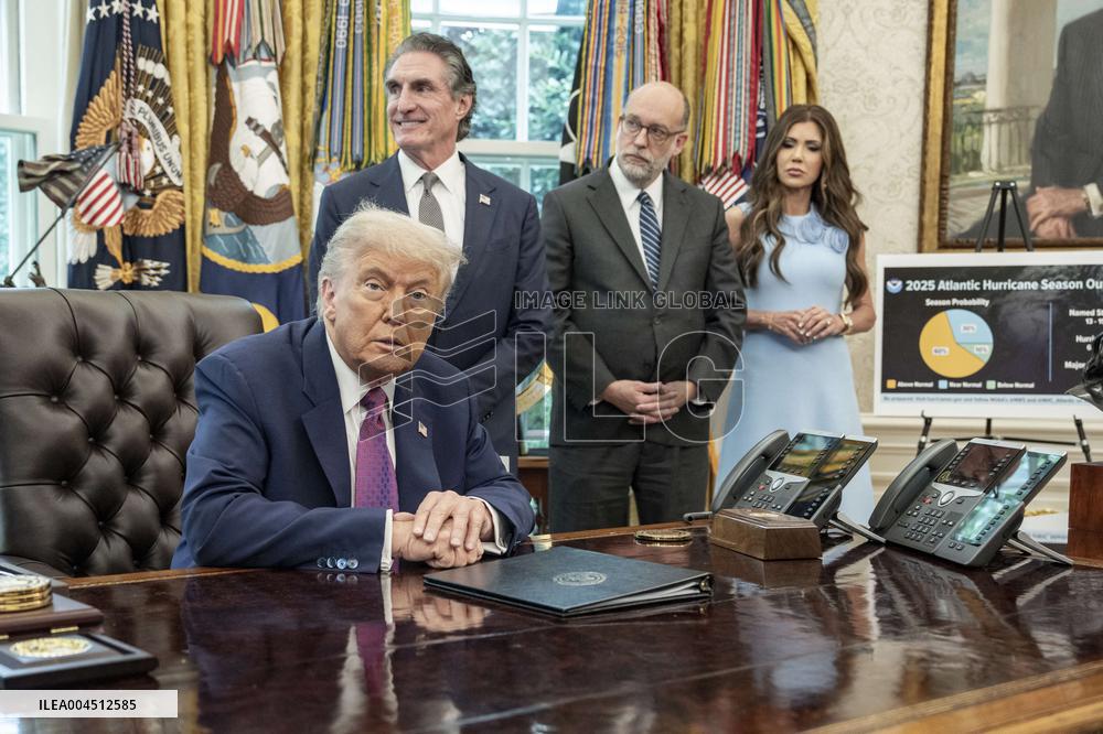 US Presdient Trump Speaks in the Oval Office at the White House on Fires and LA Protests