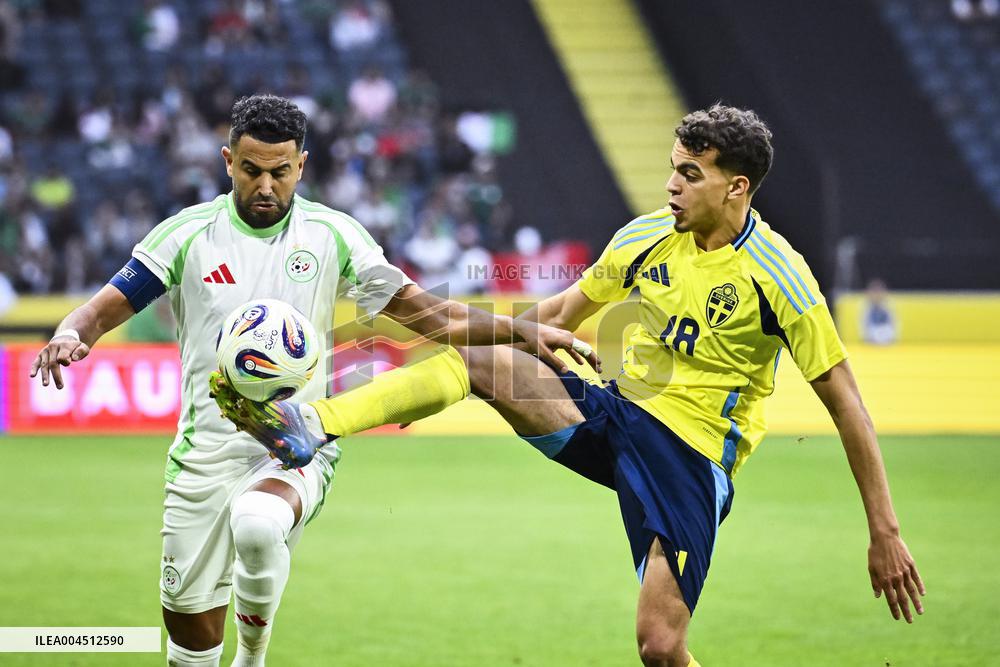 SOCCER FRIENDLY SWEDEN-ALGERIA