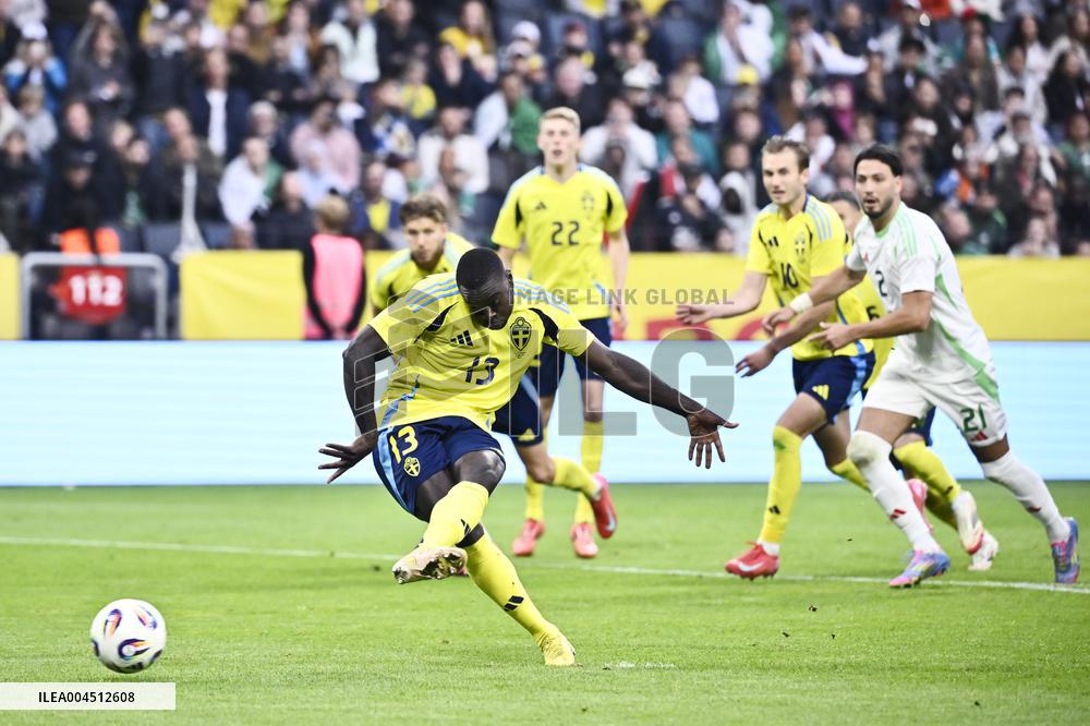 SOCCER FRIENDLY SWEDEN-ALGERIA