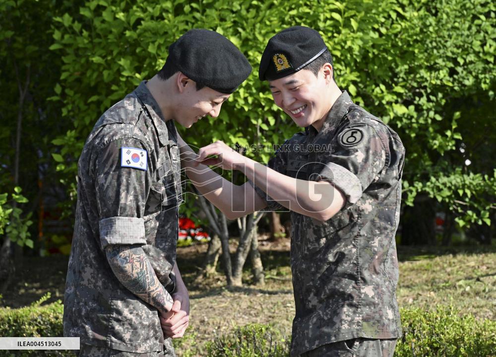 BTS members Jimin, Jung Kook discharged from S. Korea military