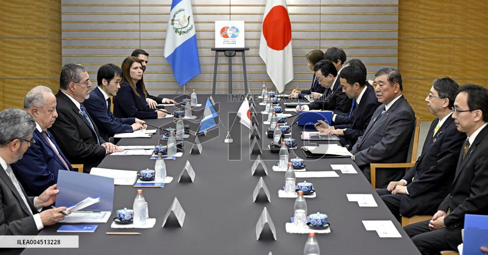 Japan-Guatemala leaders' talks