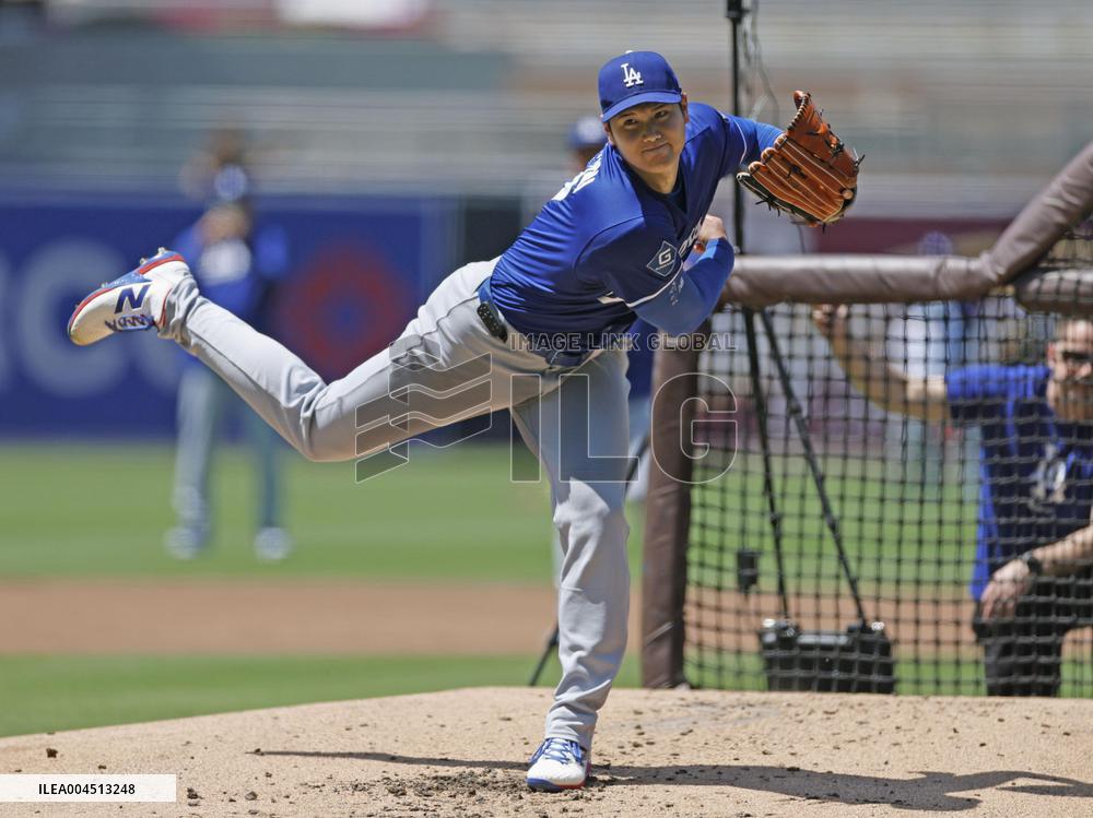 Baseball: Dodgers vs. Padres