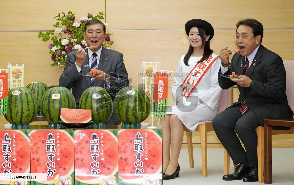 Japan PM Ishiba treated to watermelon