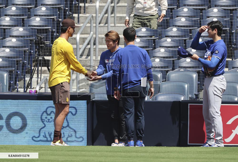 Baseball:Yoshinobu Yamamoto