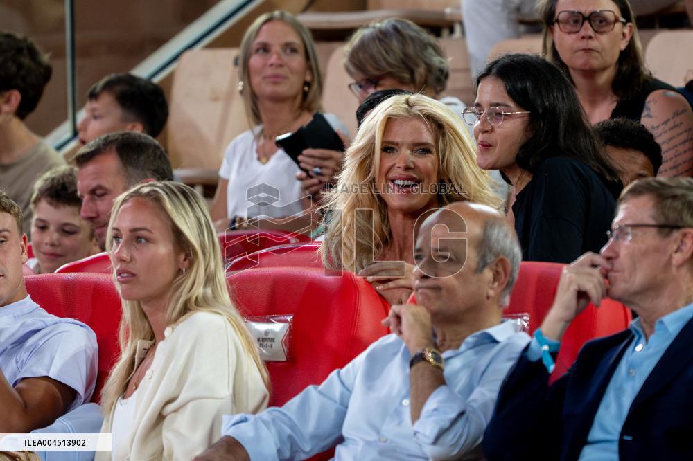 Victoria Silvstedt at French Basketball Championship - Monaco