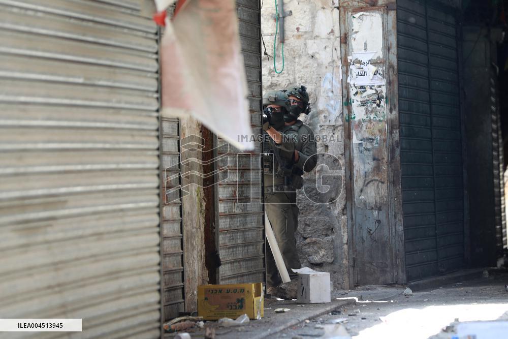 Israeli Army Kills Two - Nablus