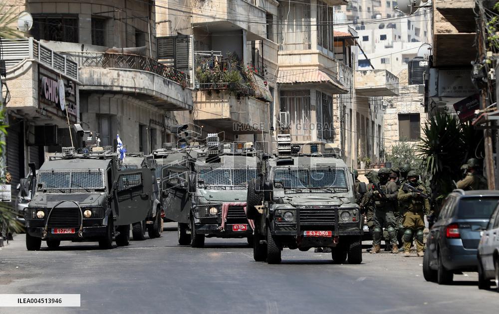 Israeli Army Kills Two - Nablus