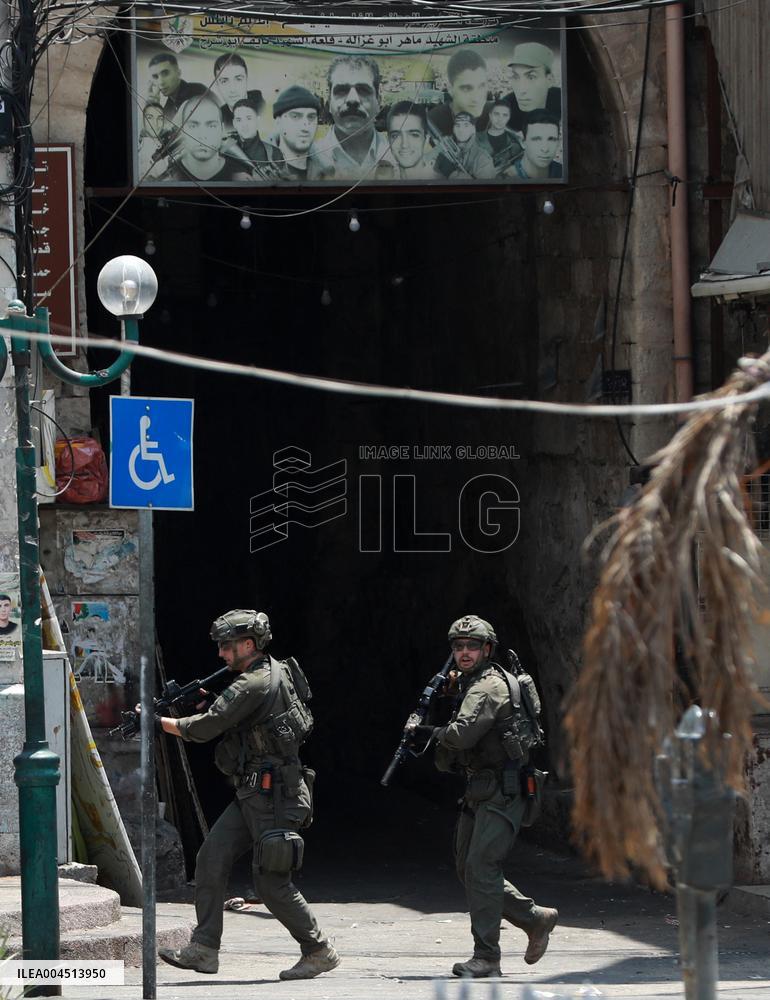 Israeli Army Kills Two - Nablus