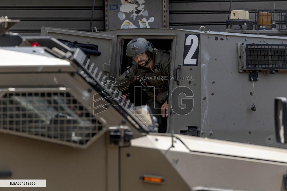 Israeli Army Kills Two - Nablus