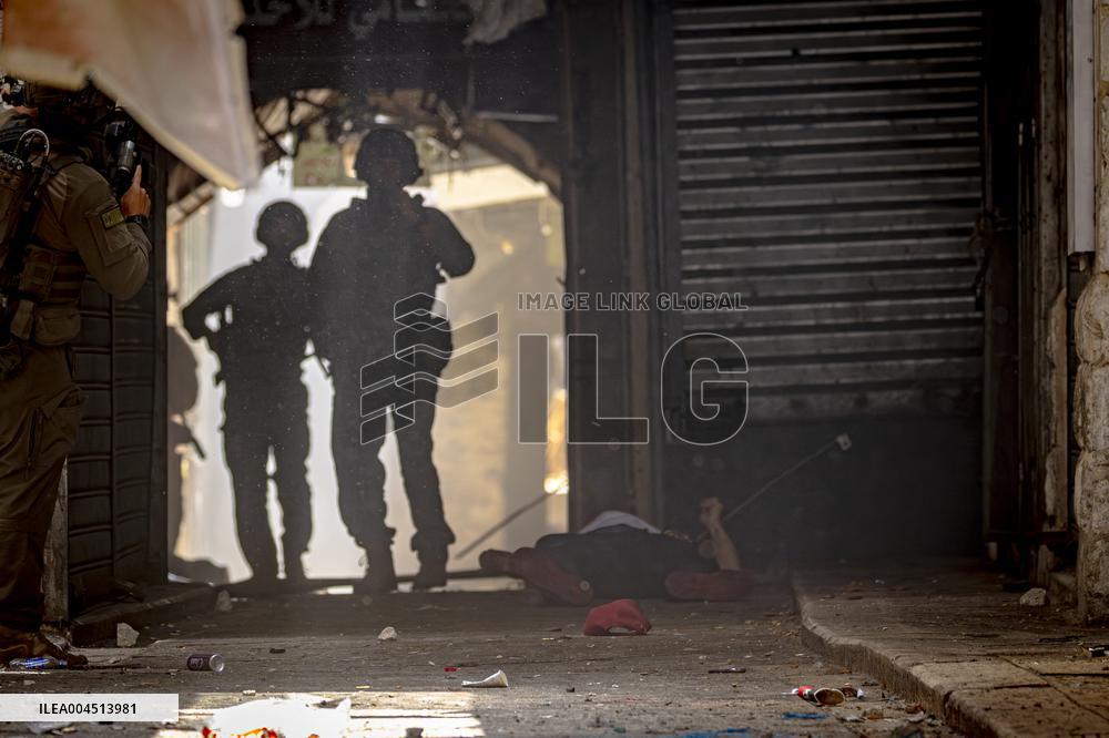 Israeli Army Kills Two - Nablus