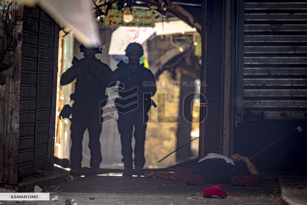 Israeli Army Kills Two - Nablus