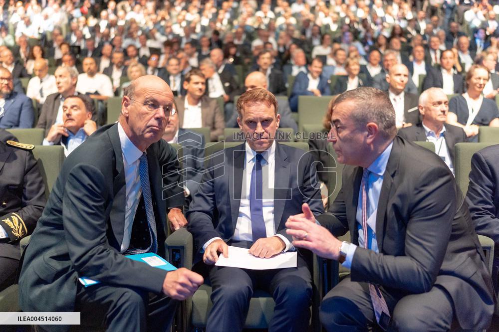 Signing of the strategic contract for the nuclear industry - Massy Aj