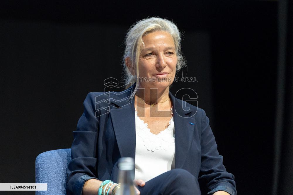 Signing of the strategic contract for the nuclear industry - Massy Aj