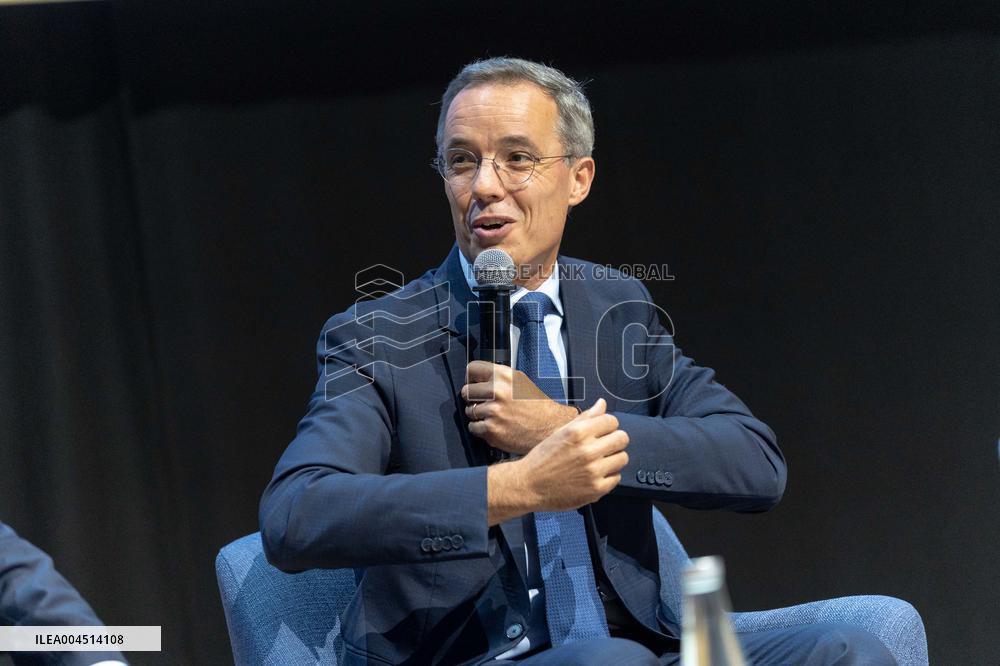 Signing of the strategic contract for the nuclear industry - Massy Aj