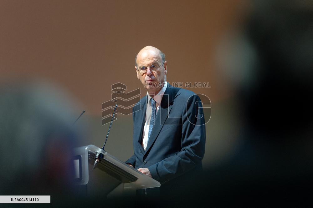 Signing of the strategic contract for the nuclear industry - Massy Aj