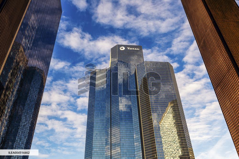 Illustration - La Defense - Paris