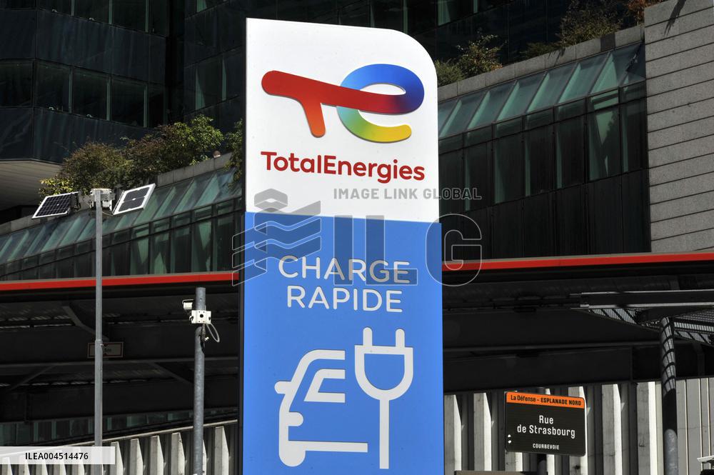 Illustration - La Defense - Paris