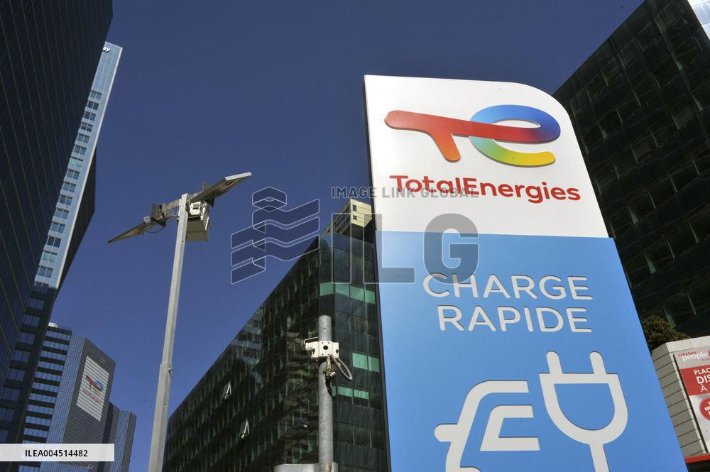 Illustration - La Defense - Paris