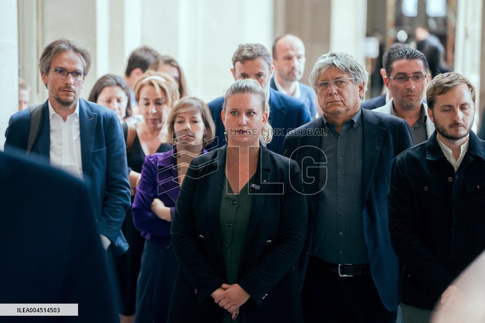 La France Insoumise speaks to the press after leaving the National Assembly - Paris AJ