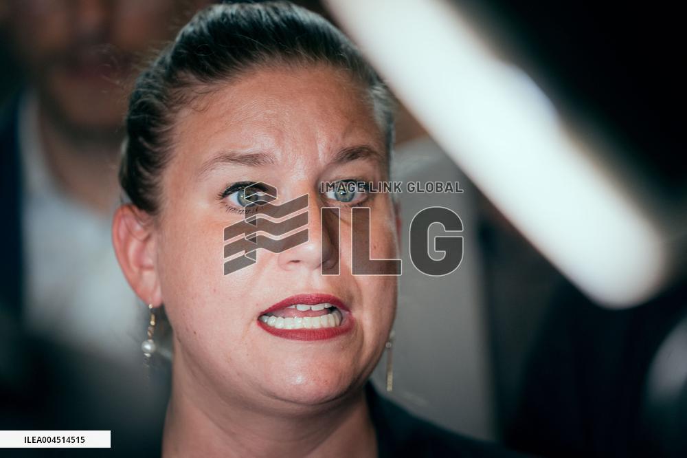 La France Insoumise speaks to the press after leaving the National Assembly - Paris AJ