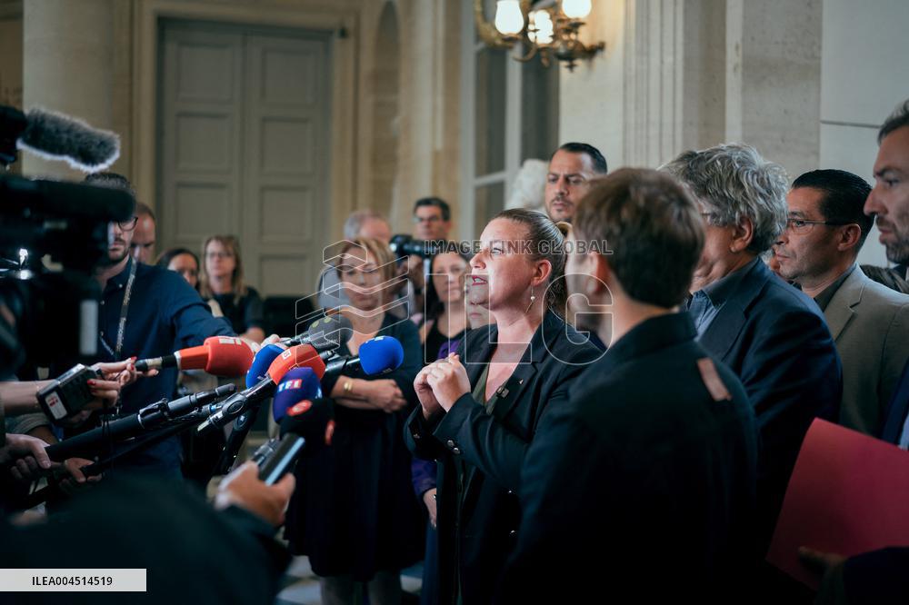 La France Insoumise speaks to the press after leaving the National Assembly - Paris AJ