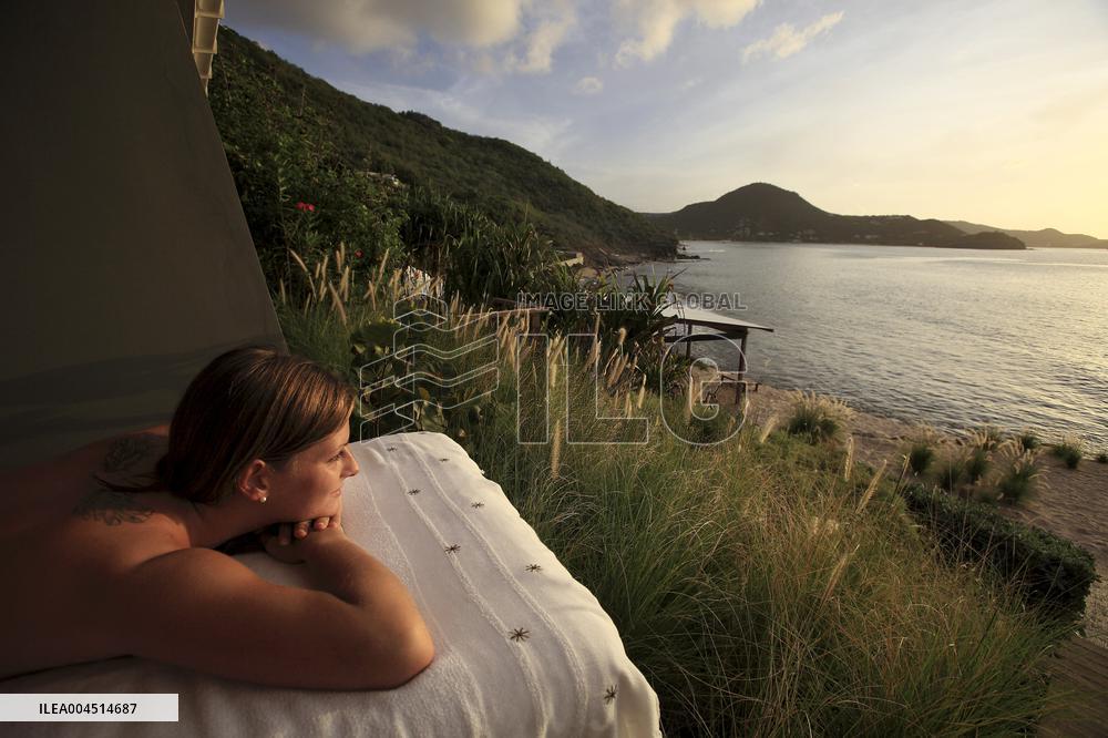 Illustration - Saint-Barthelemy Island