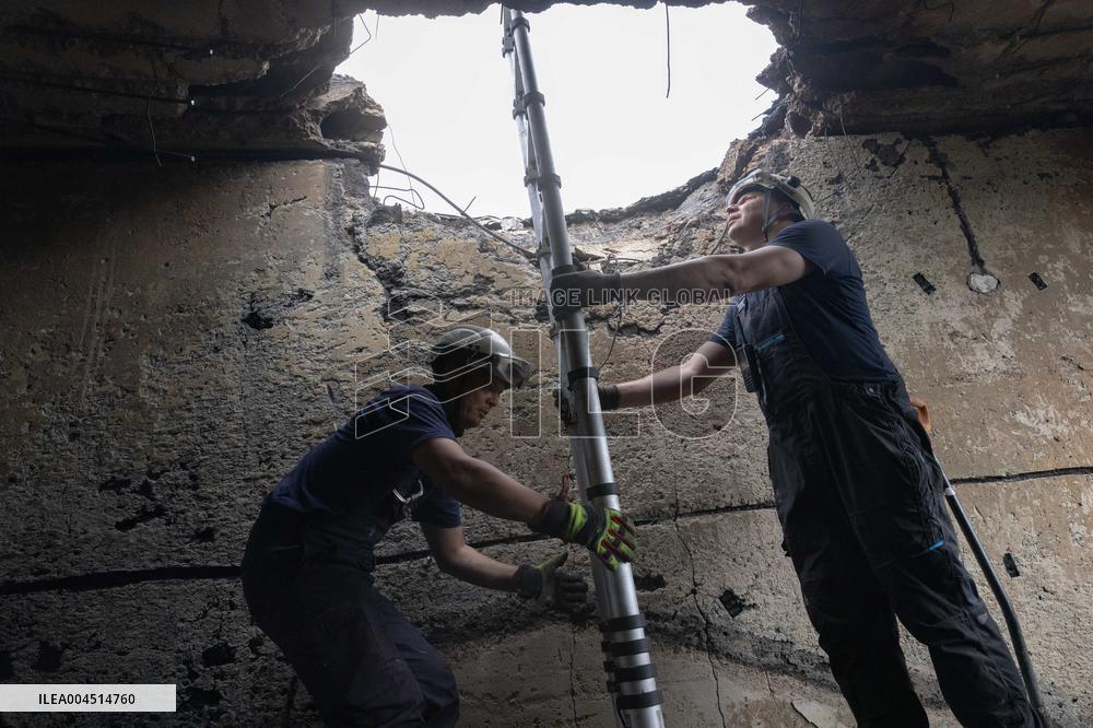 Russian Troops Shell Kharkiv Overnight - Ukraine