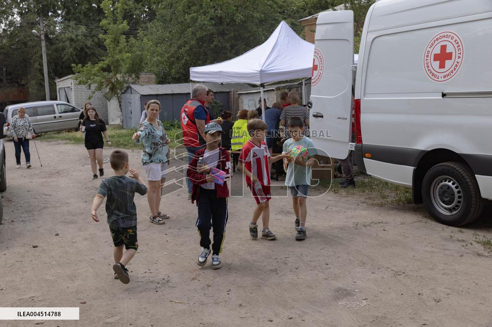 Russian Troops Shell Kharkiv Overnight - Ukraine