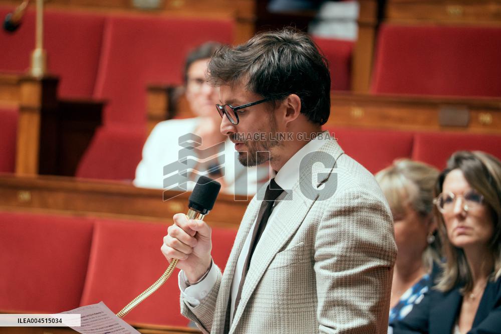 Session of questions to the government at the French National Assembly - Paris AJ