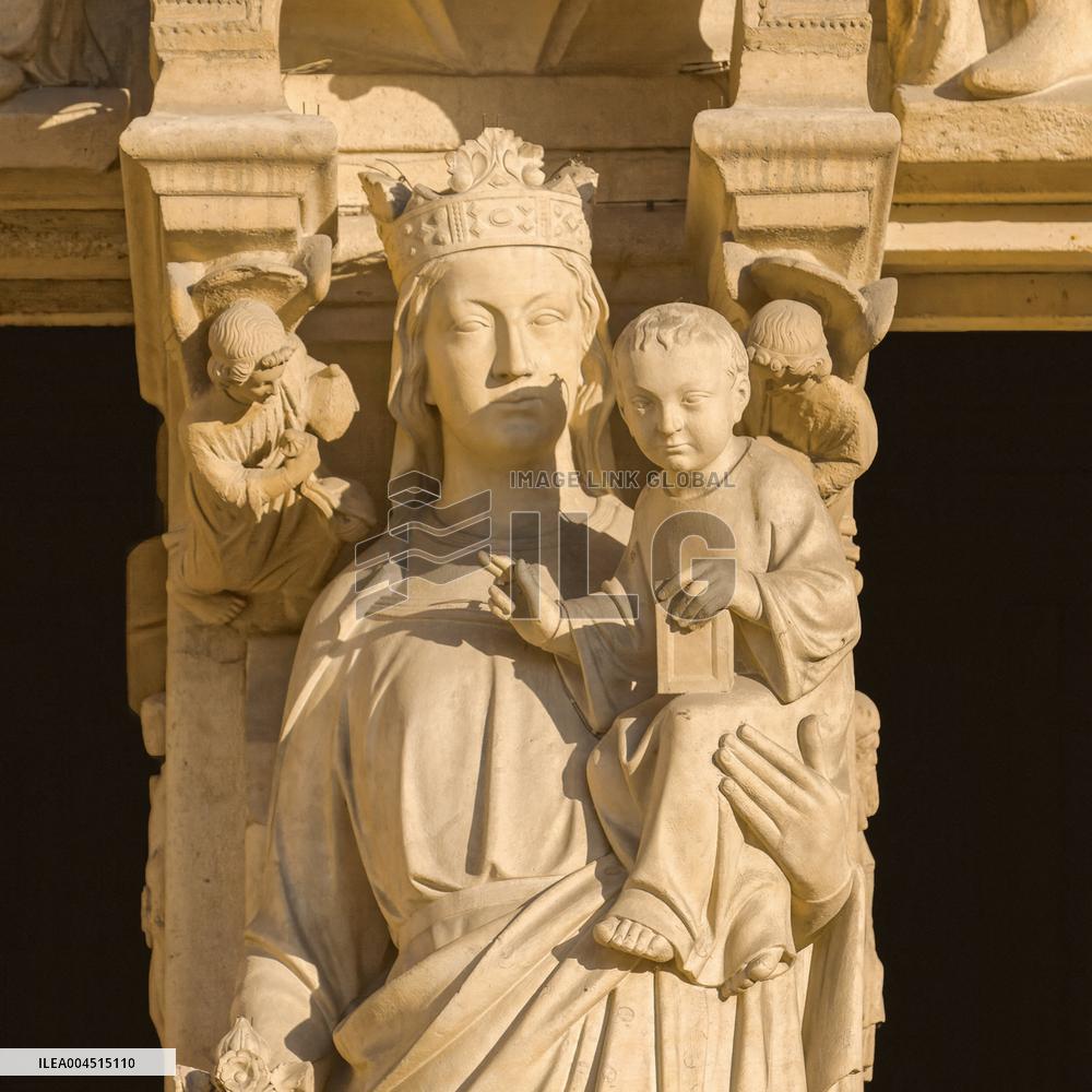 Exclusive - Illustration - The Cathedral of Notre Dame - Paris