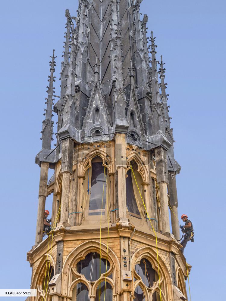 Exclusive - Illustration - The Cathedral of Notre Dame - Paris