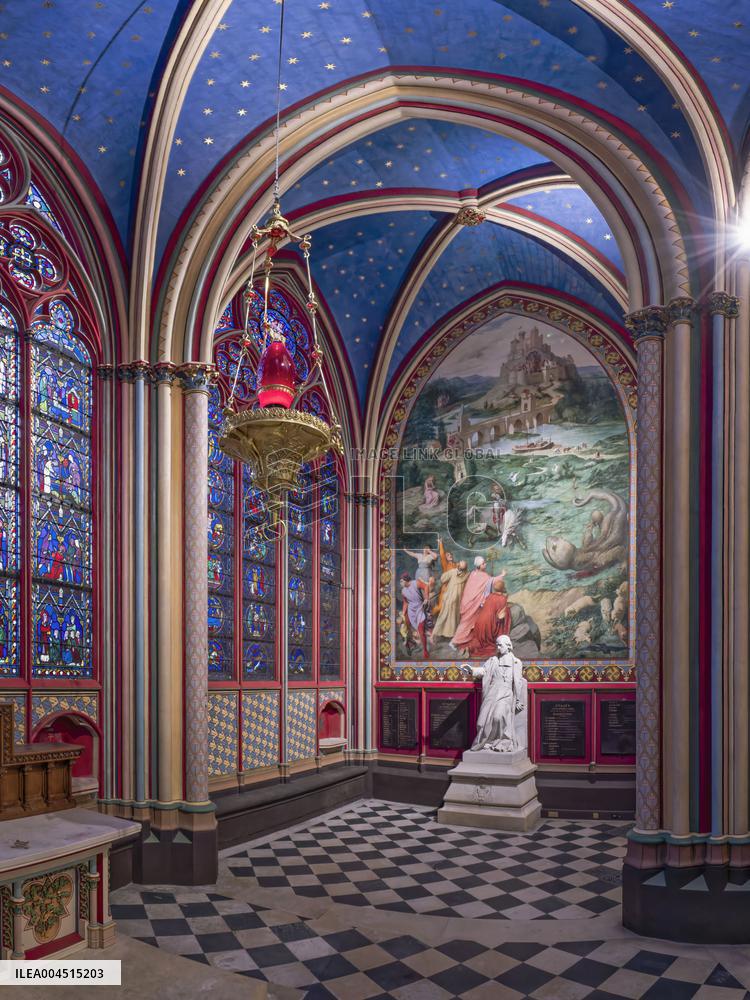 Exclusive - Illustration - The Cathedral of Notre Dame - Paris