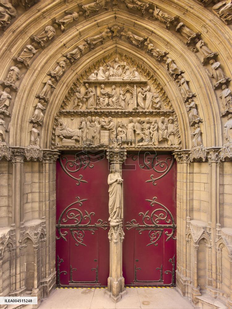 Exclusive - Illustration - The Cathedral of Notre Dame - Paris