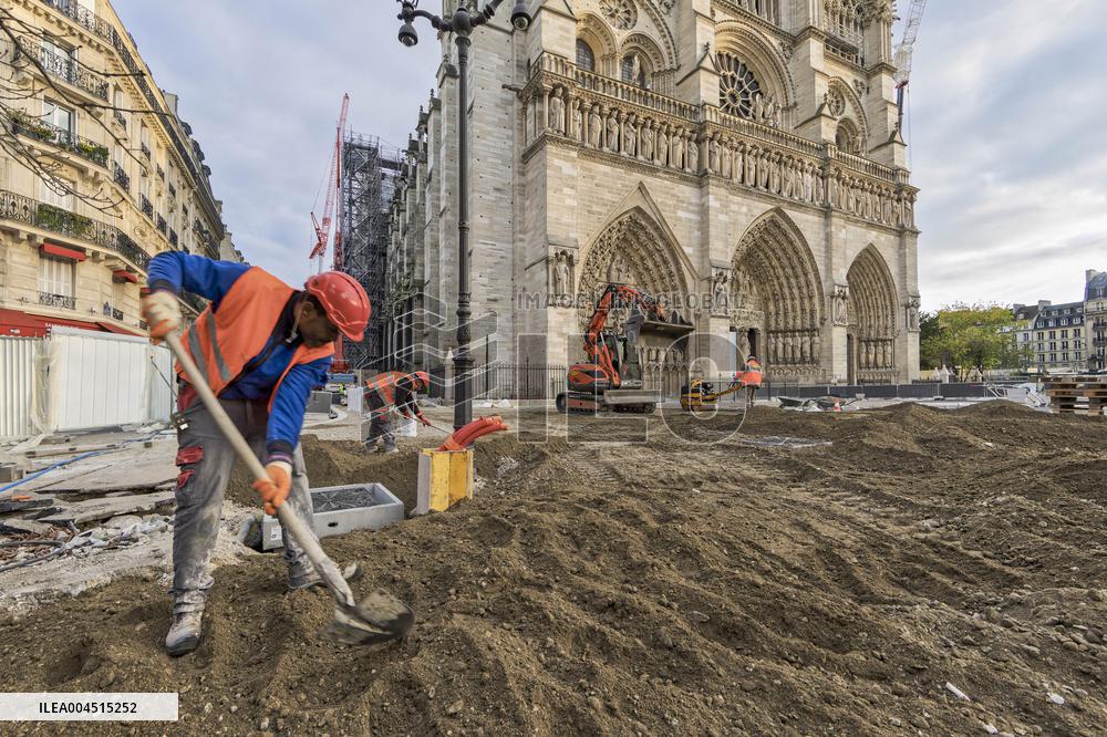 Exclusive - Illustration - The Cathedral of Notre Dame - Paris