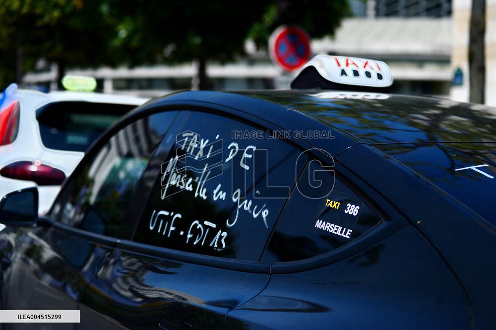 Angry Taxis Rally - Paris