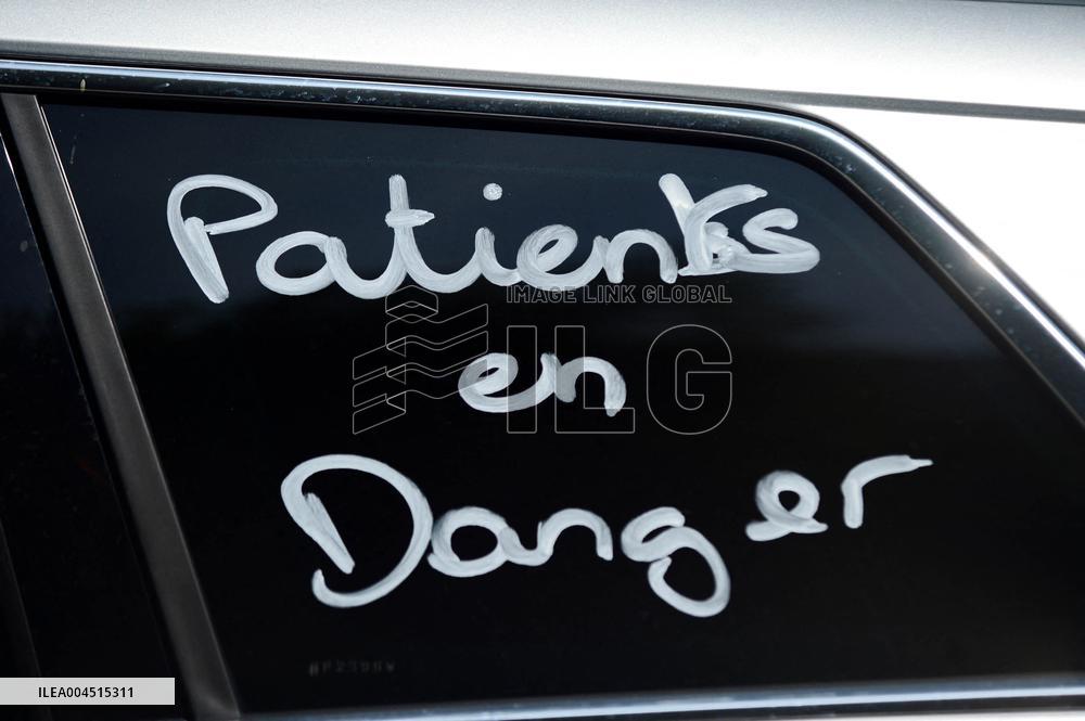 Angry Taxis Rally - Paris