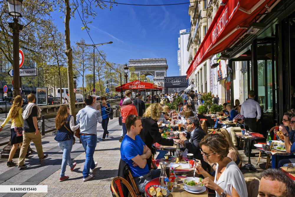 Illustration - Paris