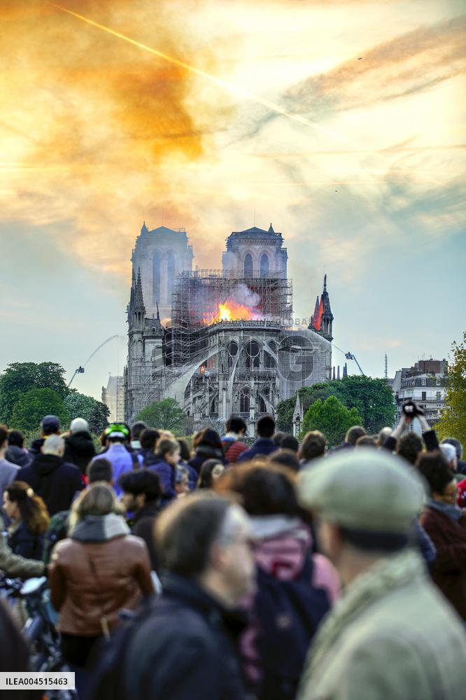 Illustration - Paris