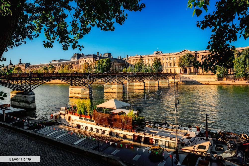 Illustration - Paris