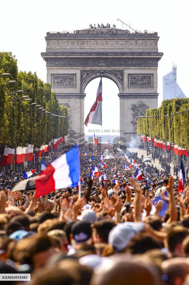 Illustration - Paris