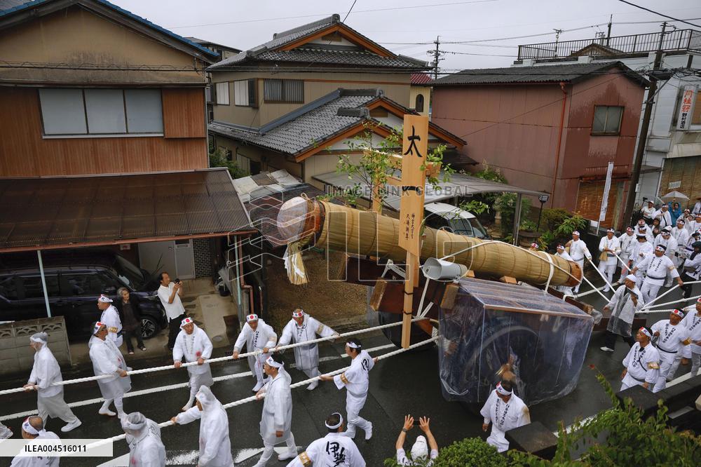 Rite at Ise Jingu shrine in Mie Pref.