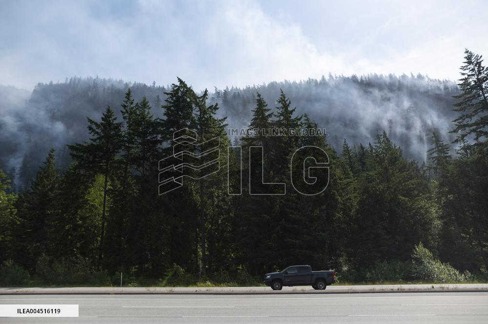 Dryden Creek Wildfire - Canada