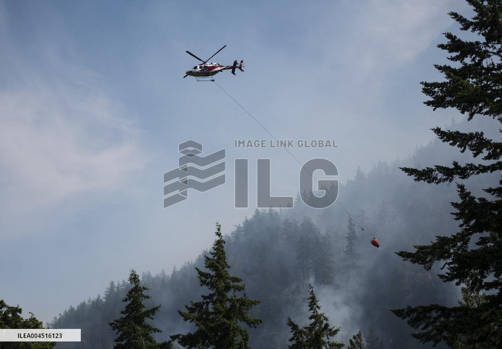 Dryden Creek Wildfire - Canada