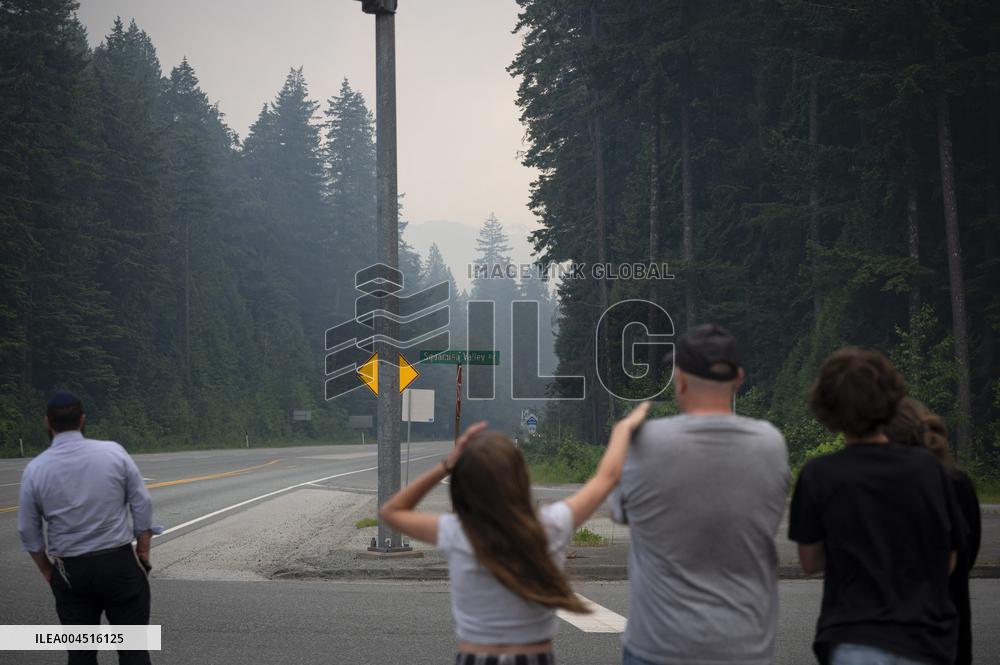 Dryden Creek Wildfire - Canada