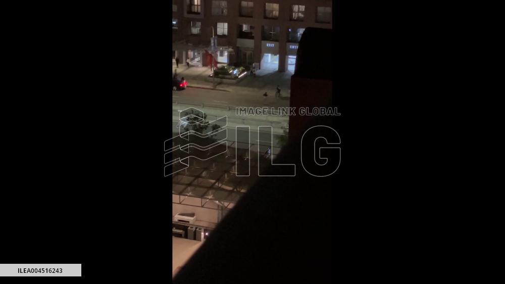 US: ICE-Protesters March Through Downtown LA Despite Curfew